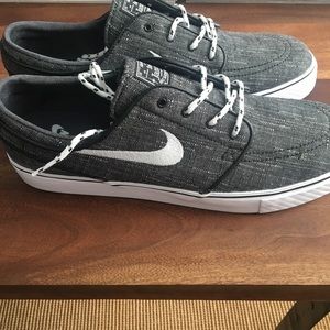 NEW sz 12 men’s Nike SB ZOOM Stefan Janoski